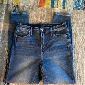 NY&Co High Waist Curvy Skinny